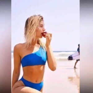 Beach riot bikini set blue one shoulder high waisted medium large